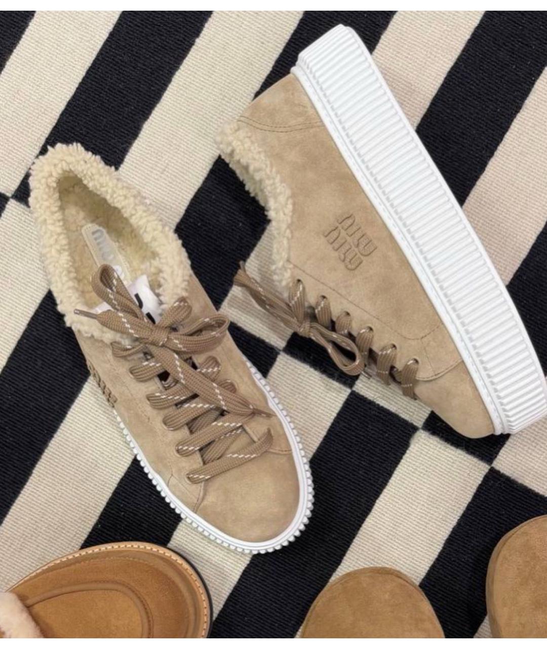 MIU MIU Бежевые замшевые кеды, фото 2