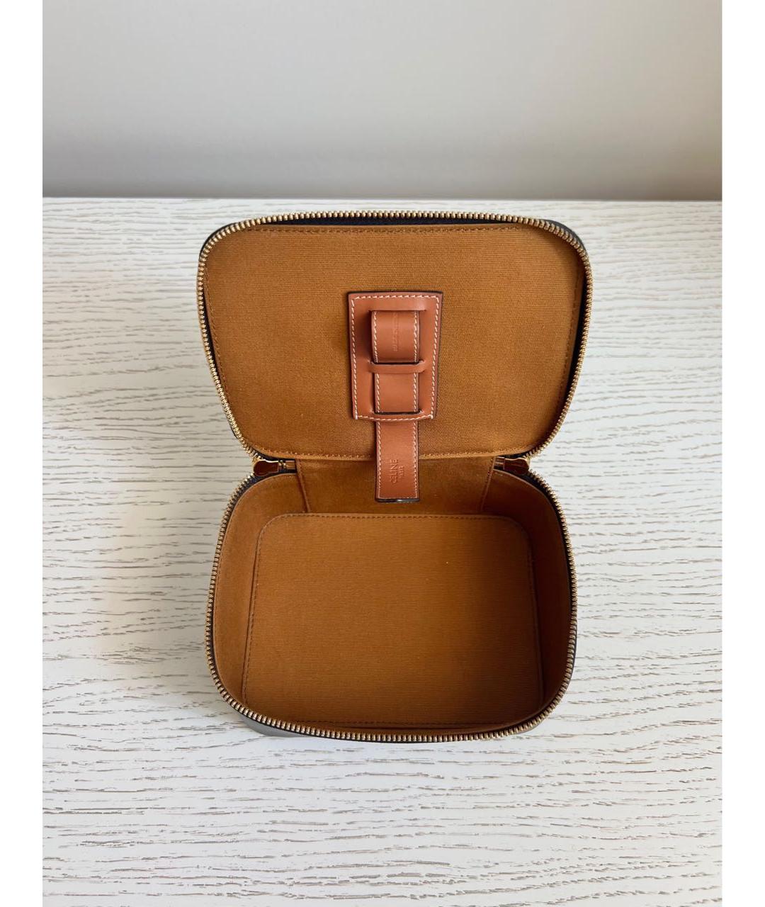 CELINE Коричневая косметичка, фото 5