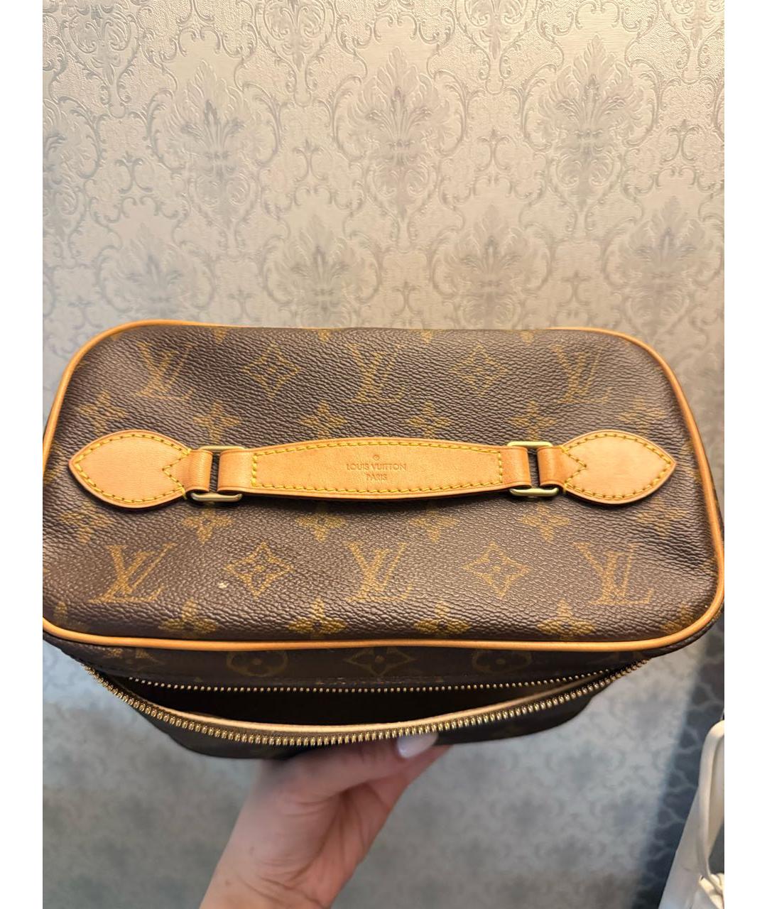 LOUIS VUITTON Коричневая косметичка, фото 6