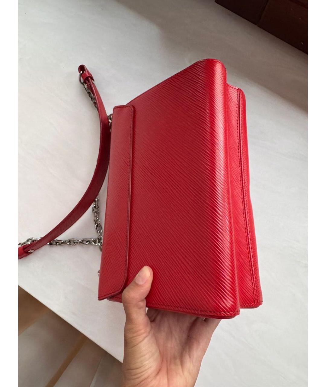 LOUIS VUITTON Красная кожаная сумка через плечо, фото 3