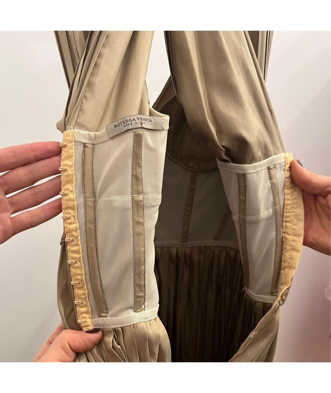 BOTTEGA VENETA Бежевое шелковое вечернее платье, фото 6