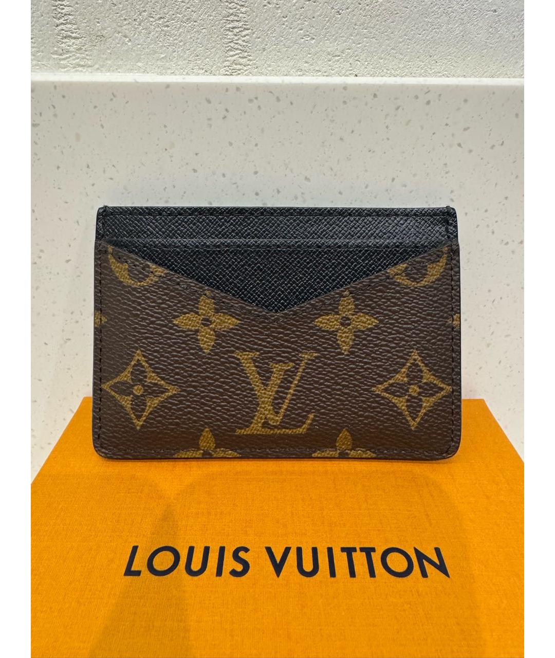 LOUIS VUITTON Коричневый кардхолдер, фото 6