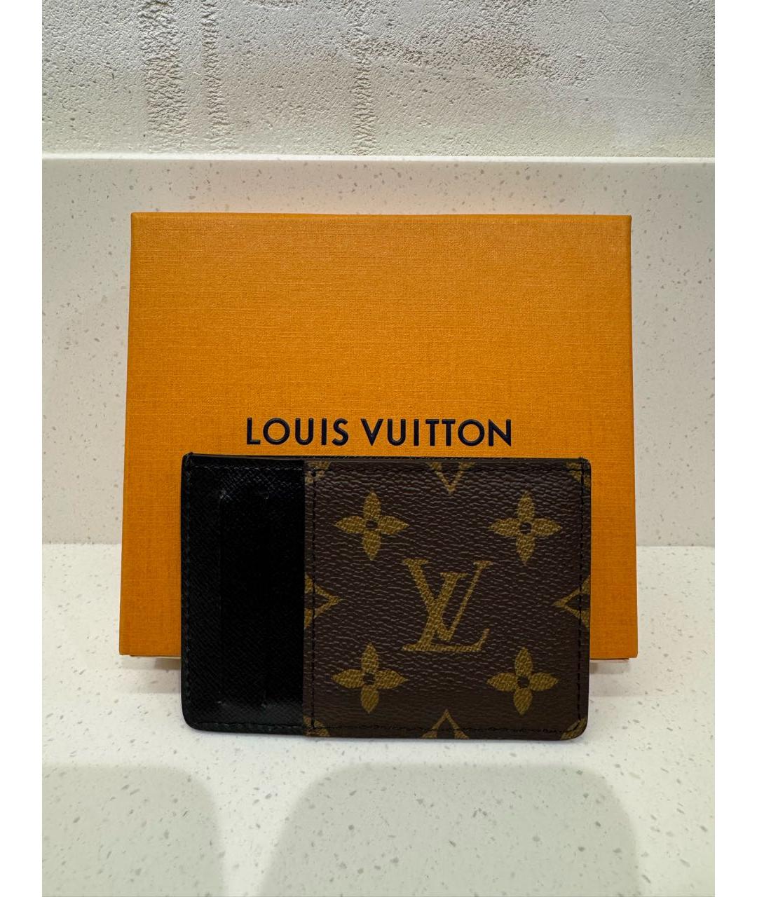 LOUIS VUITTON Коричневый кардхолдер, фото 3