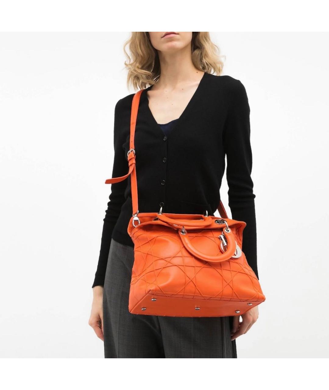 CHRISTIAN DIOR Оранжевая кожаная сумка через плечо, фото 8