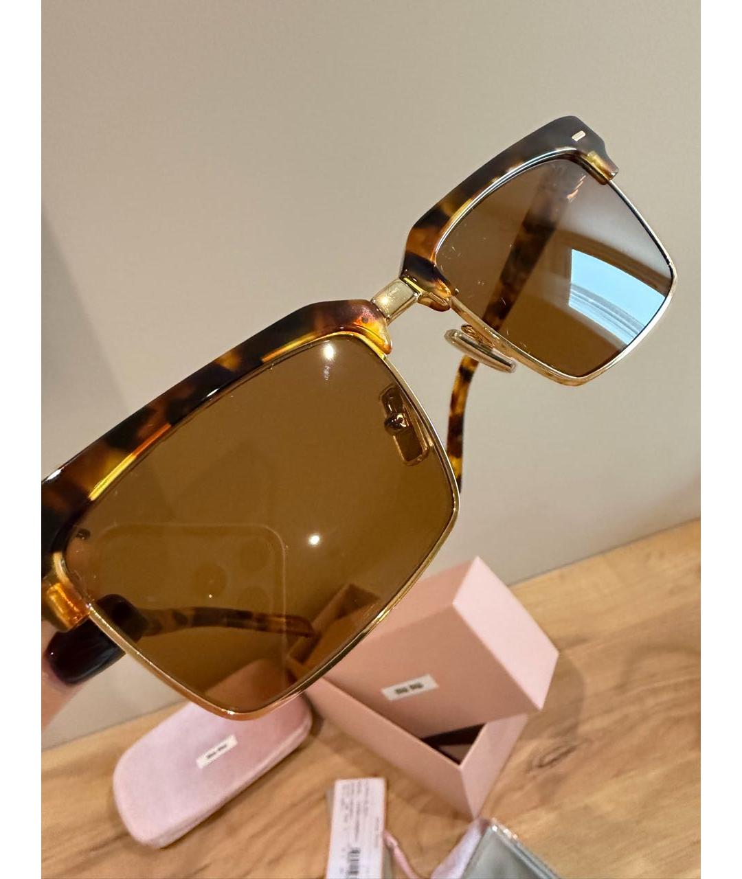 MIU MIU Коричневые пластиковые солнцезащитные очки, фото 2