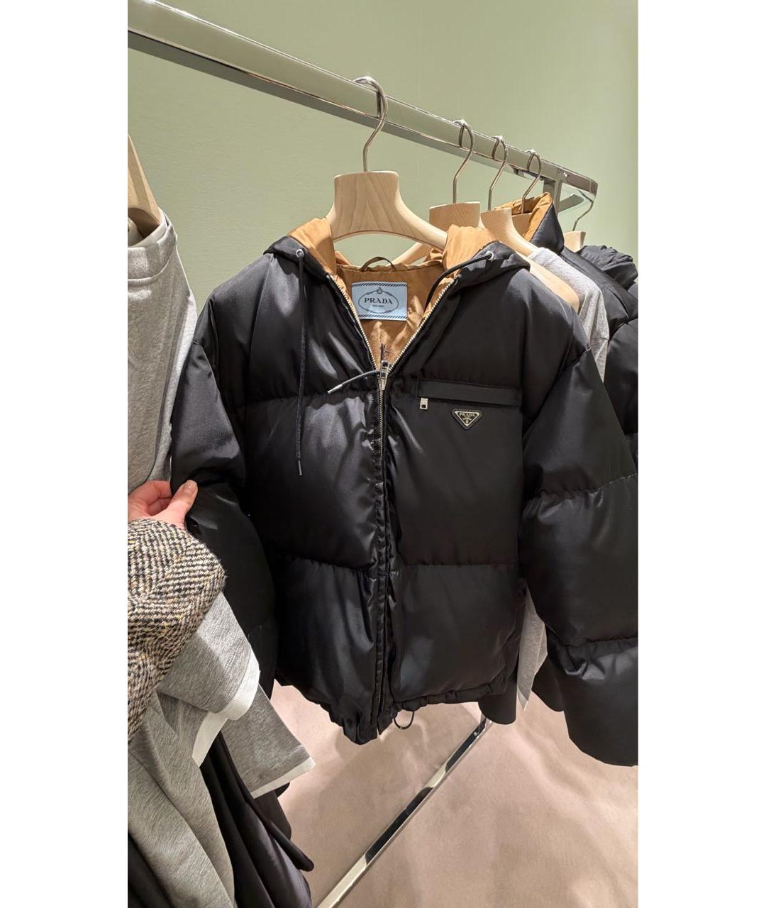 PRADA Черная полиамидовая куртка, фото 4