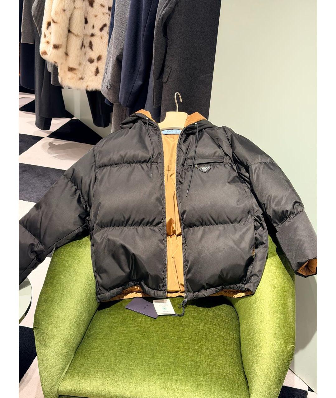 PRADA Черная полиамидовая куртка, фото 3