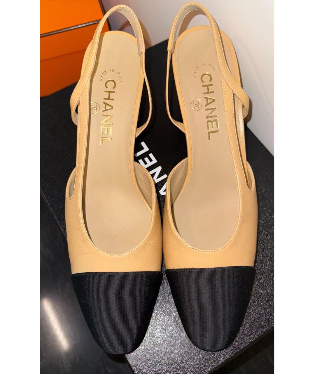 CHANEL Бежевые кожаные туфли, фото 2