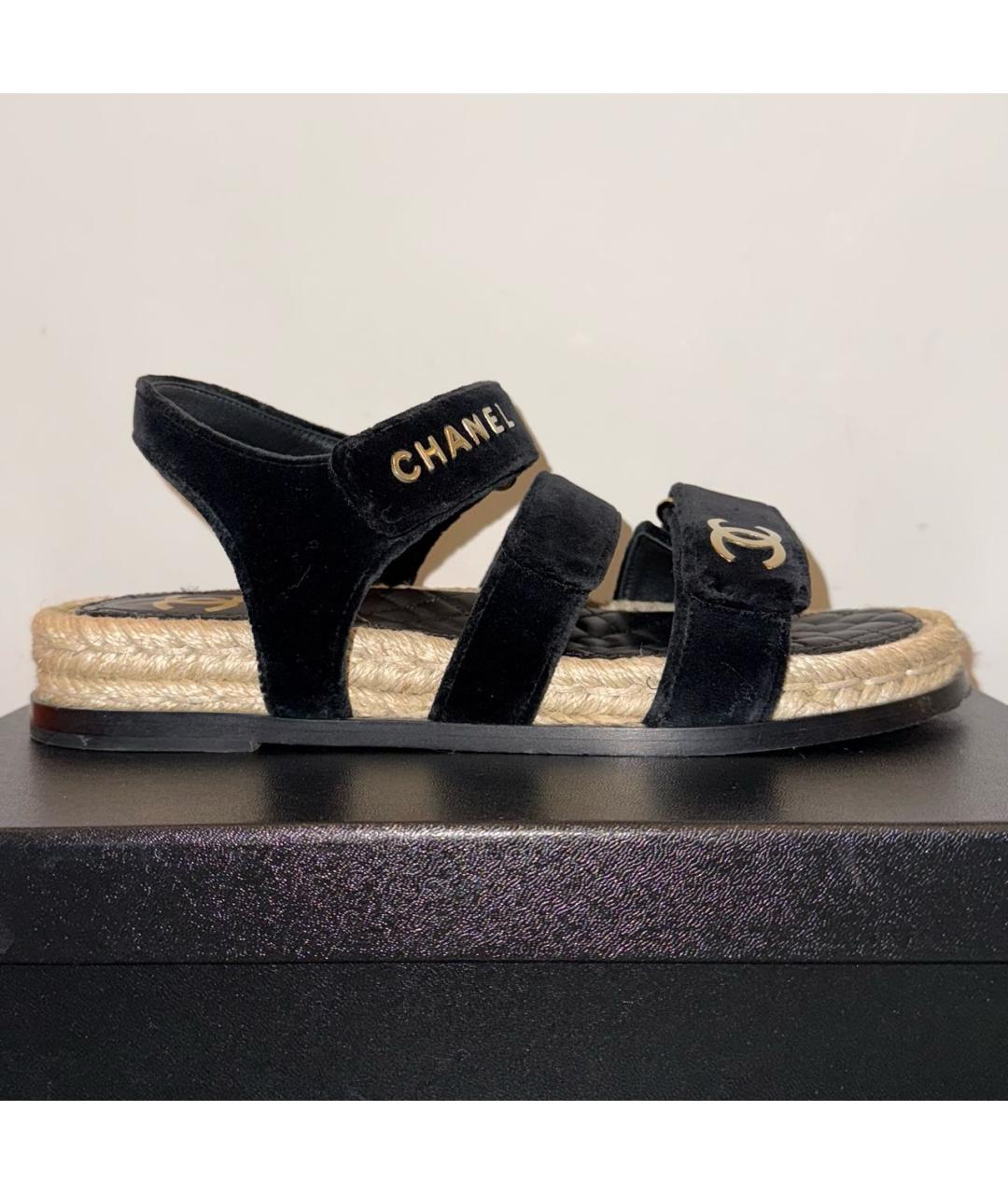 CHANEL Черные бархатные сандалии, фото 5