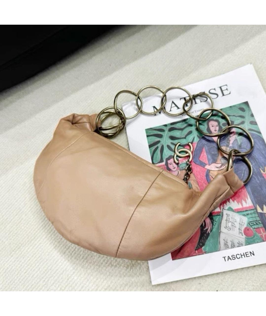 CHANEL Бежевая кожаная сумка через плечо, фото 5