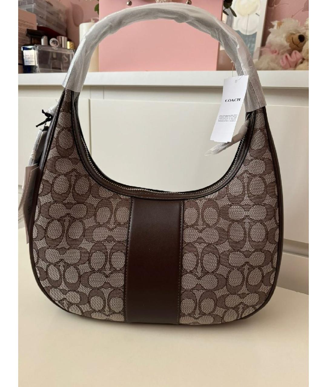 COACH Коричневая кожаная сумка с короткими ручками, фото 6