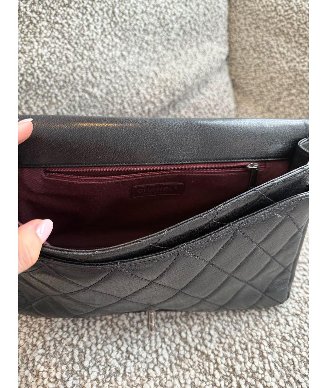 CHANEL Черная кожаная сумка через плечо, фото 4