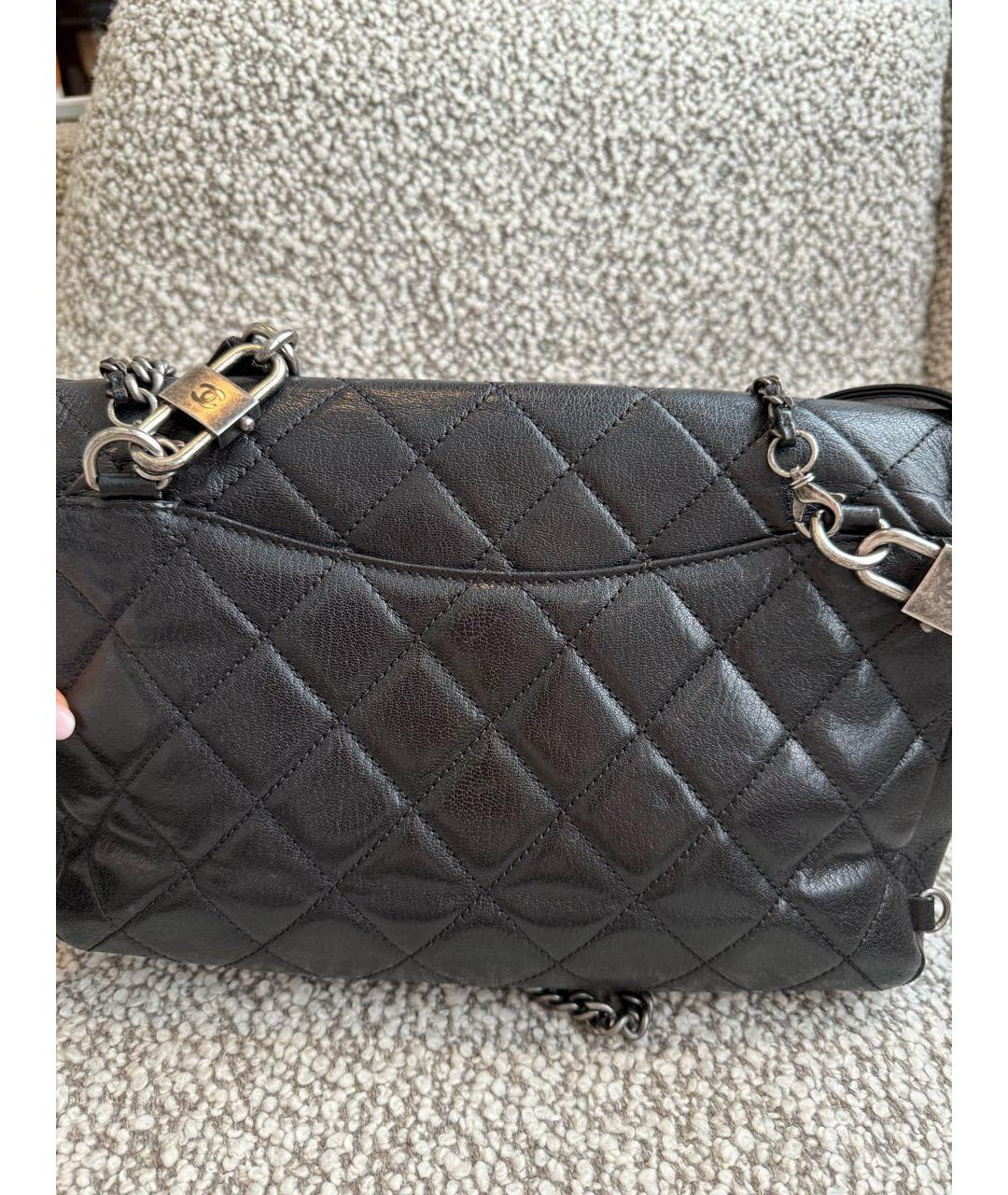 CHANEL Черная кожаная сумка через плечо, фото 3