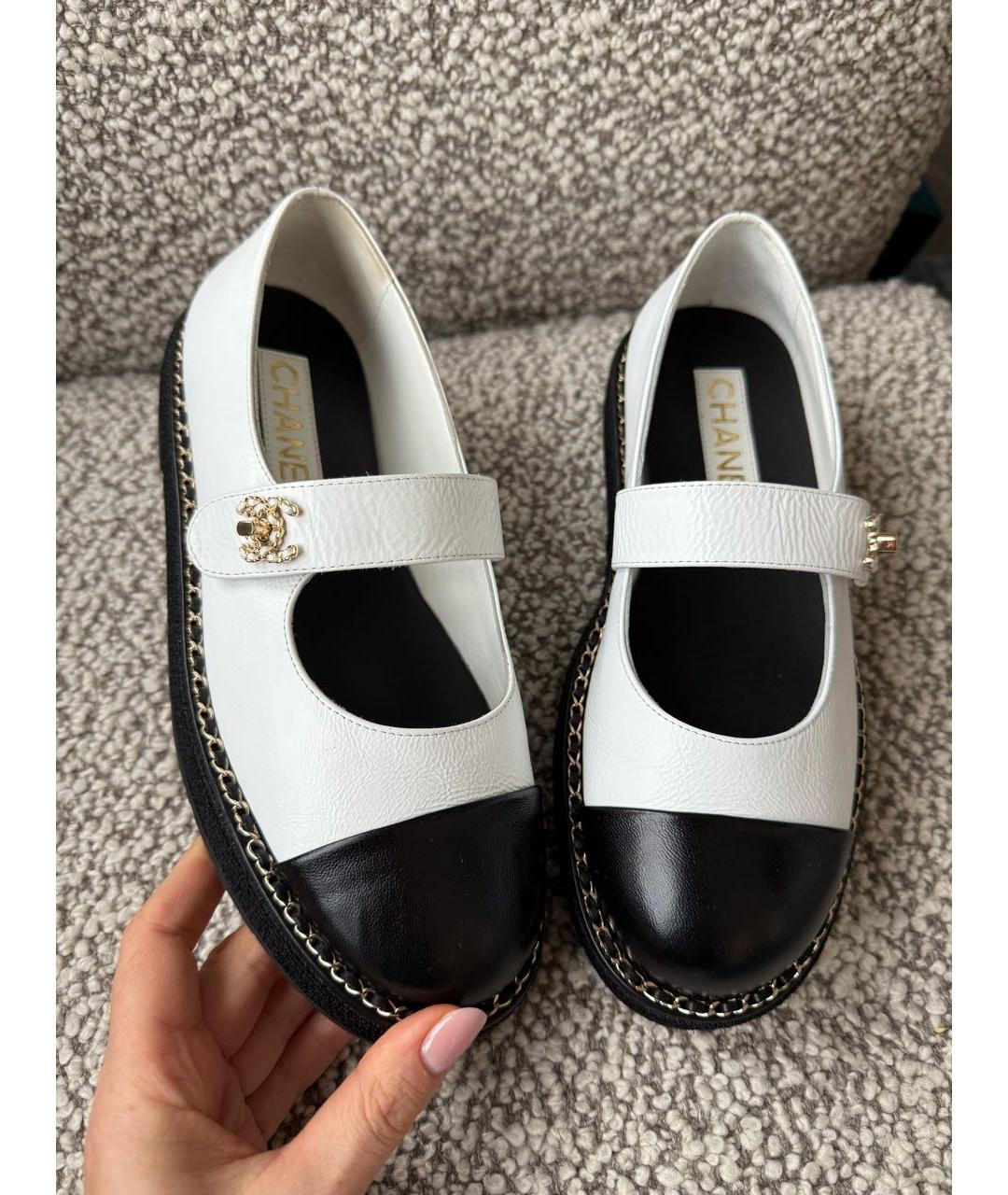 CHANEL Белые кожаные балетки, фото 3