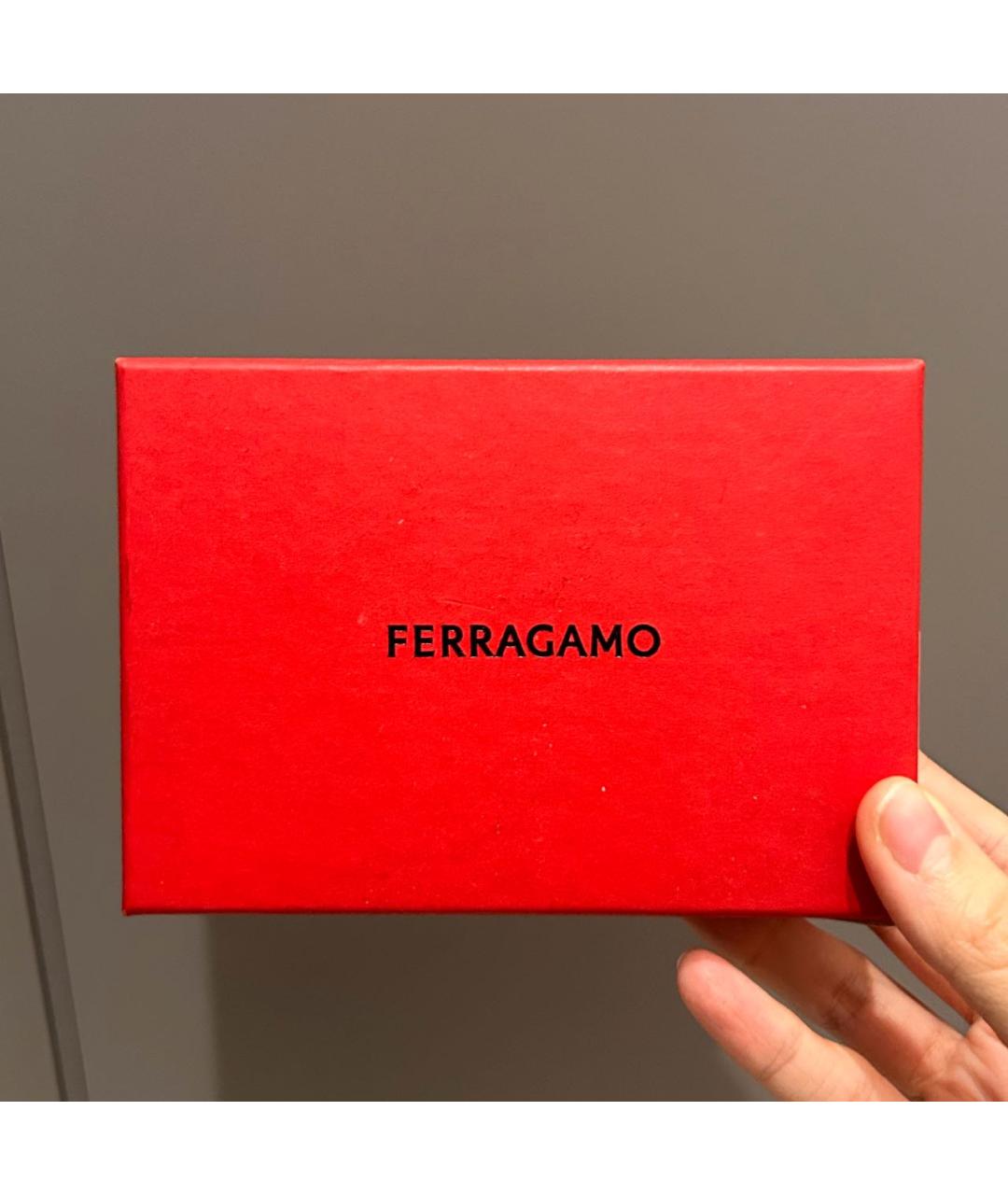 FERRAGAMO Черный кожаный кардхолдер, фото 4