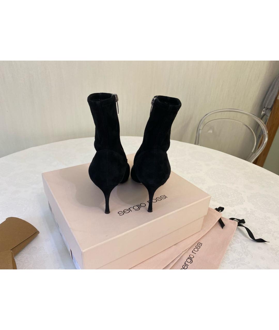SERGIO ROSSI Черные замшевые ботильоны, фото 4