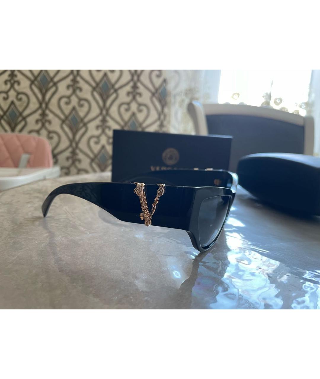 VERSACE Черные пластиковые солнцезащитные очки, фото 2