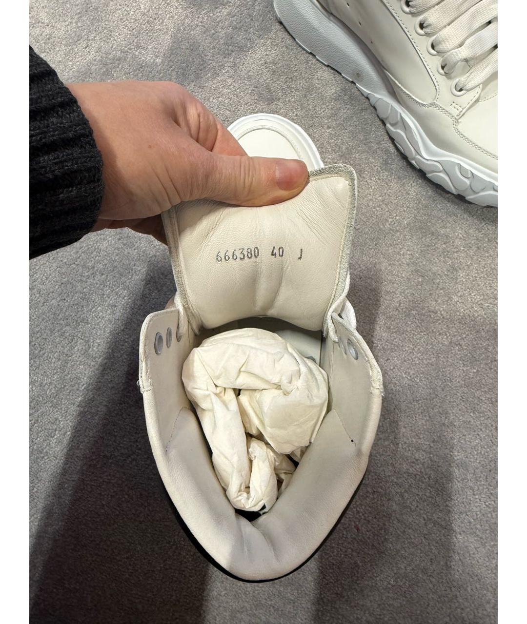 ALEXANDER MCQUEEN Белые кожаные кроссовки, фото 6