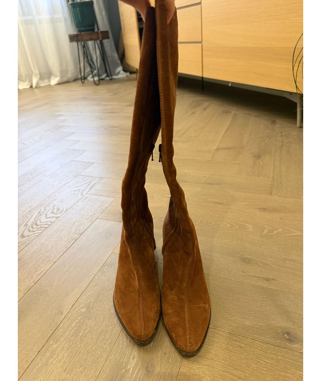 MAX MARA Коричневые замшевые сапоги, фото 3