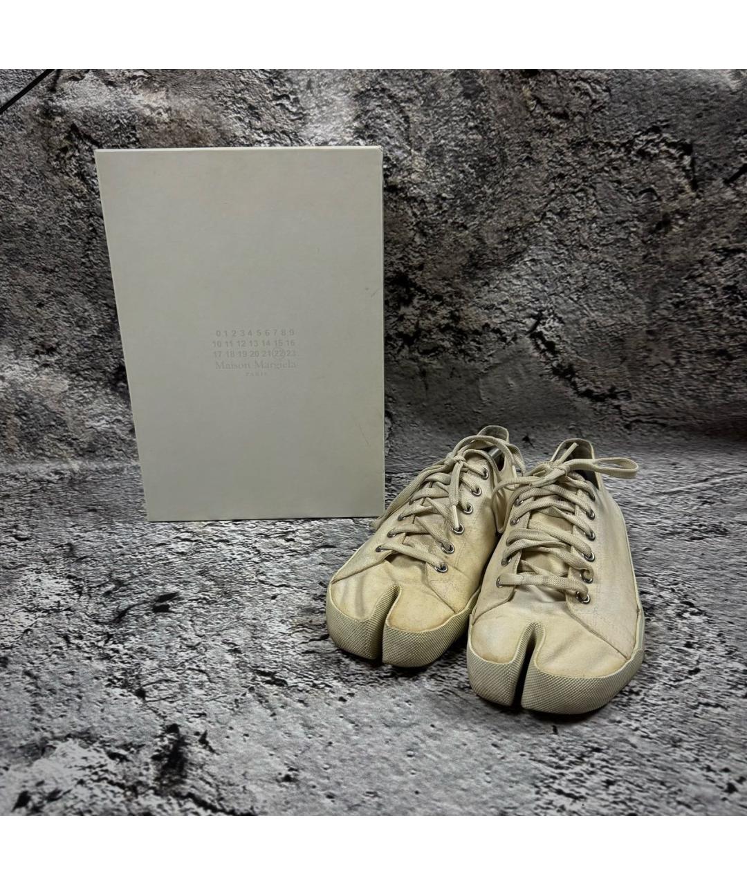 MAISON MARGIELA Бежевые текстильные низкие кроссовки / кеды, фото 2