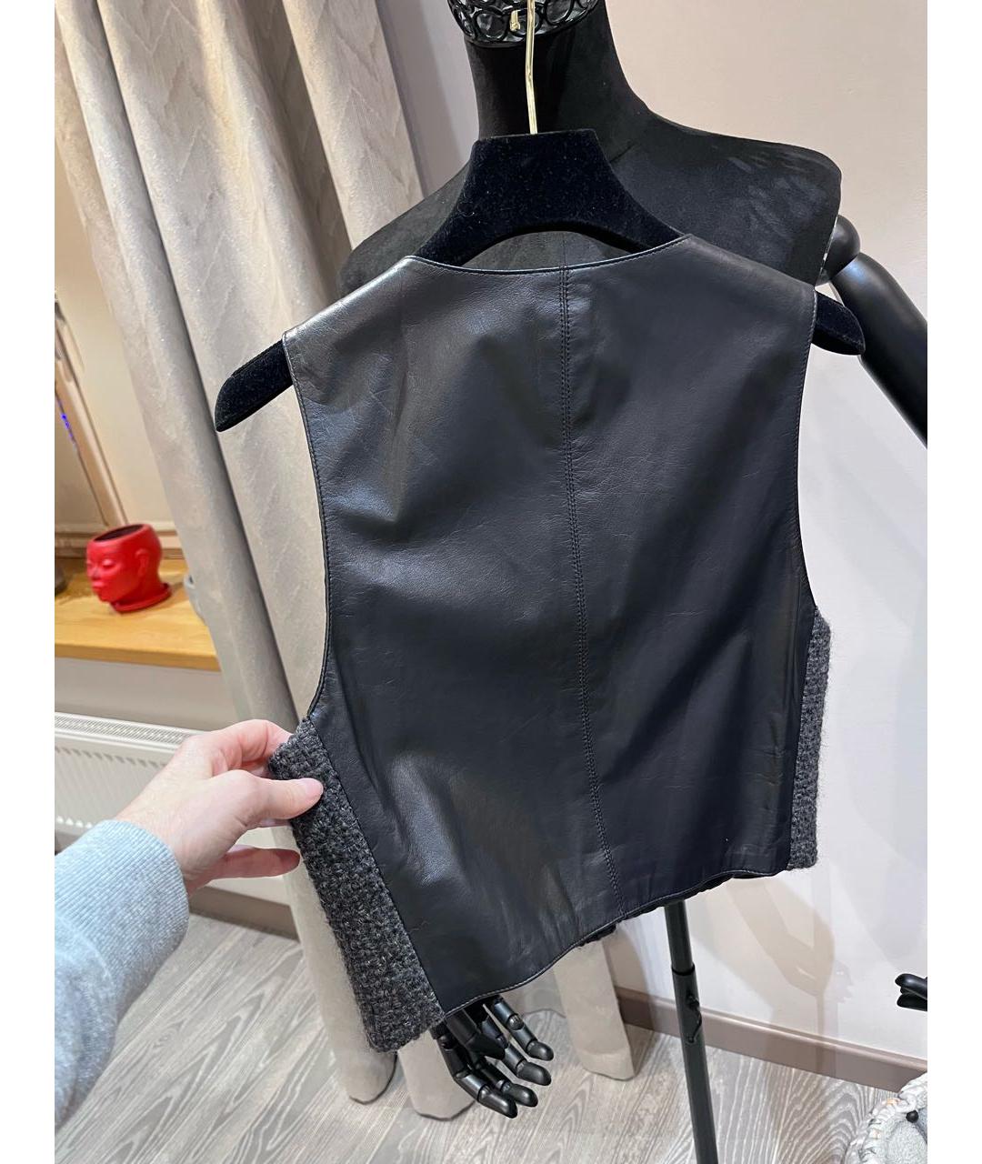 CHANEL Антрацитовый шерстяной костюм с юбками, фото 3