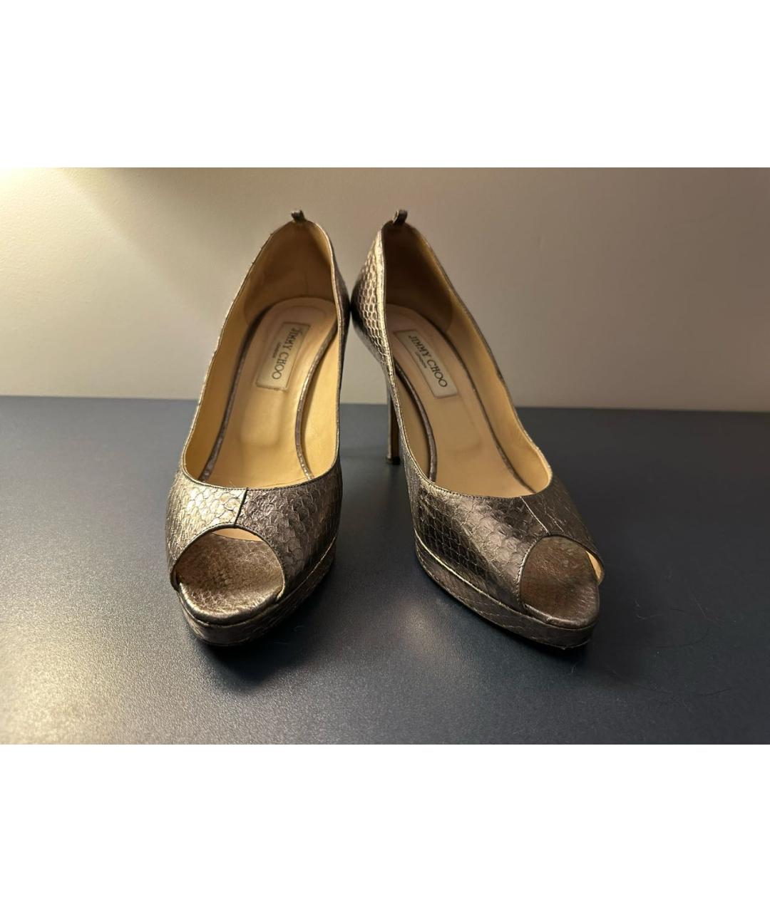 JIMMY CHOO Серебряные туфли из экзотической кожи, фото 4