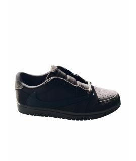 NIKE Низкие кроссовки / кеды