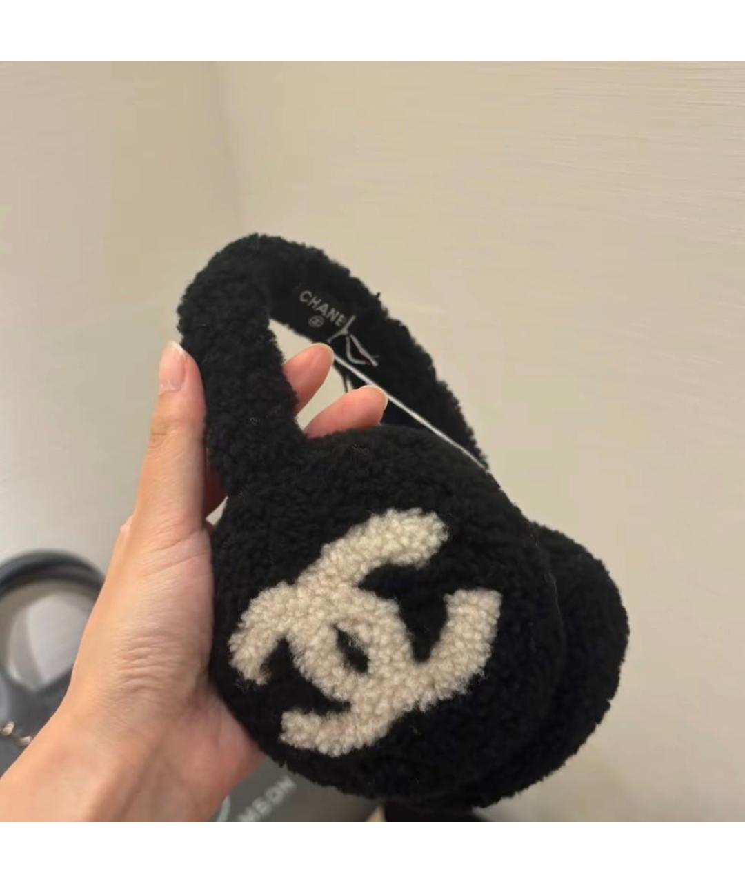 CHANEL Черные шерстяные наушники, фото 4