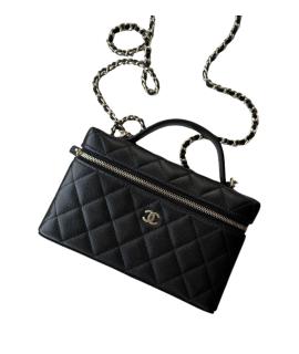 CHANEL Сумка через плечо