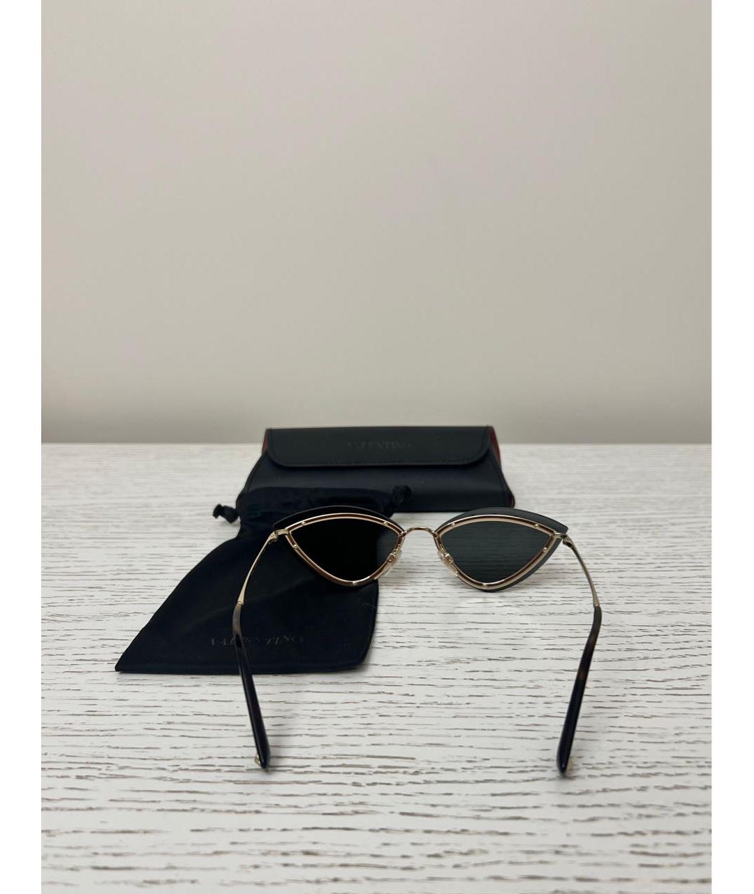 VALENTINO Черные металлические солнцезащитные очки, фото 4