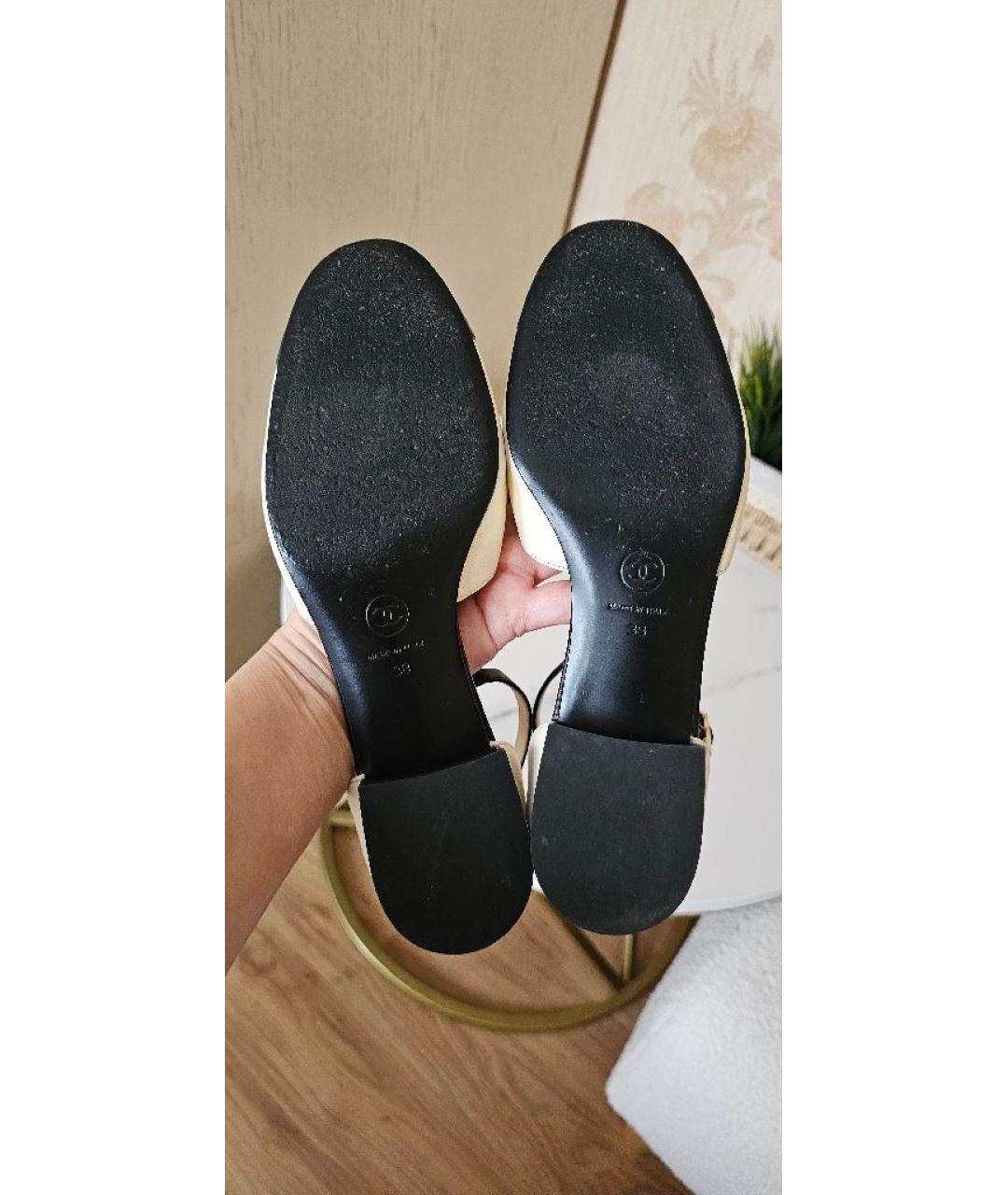 CHANEL Белые кожаные балетки, фото 6