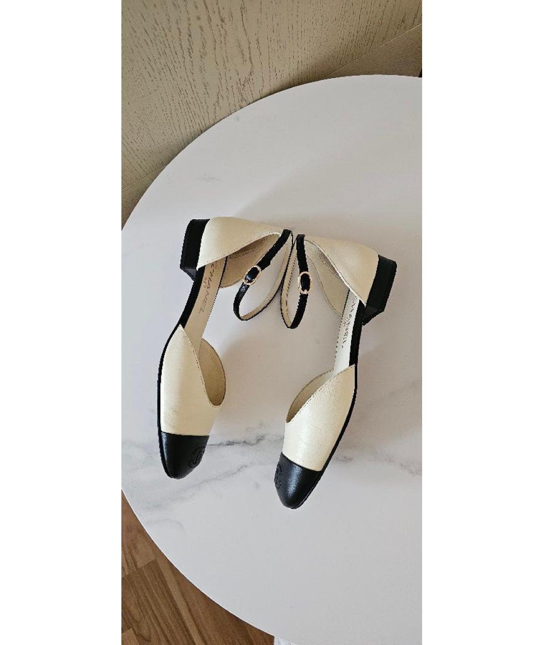 CHANEL Белые кожаные балетки, фото 10