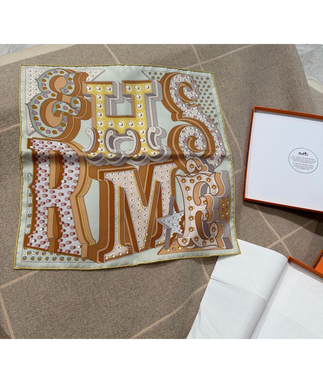 HERMES Салатовый шелковый платок, фото 4