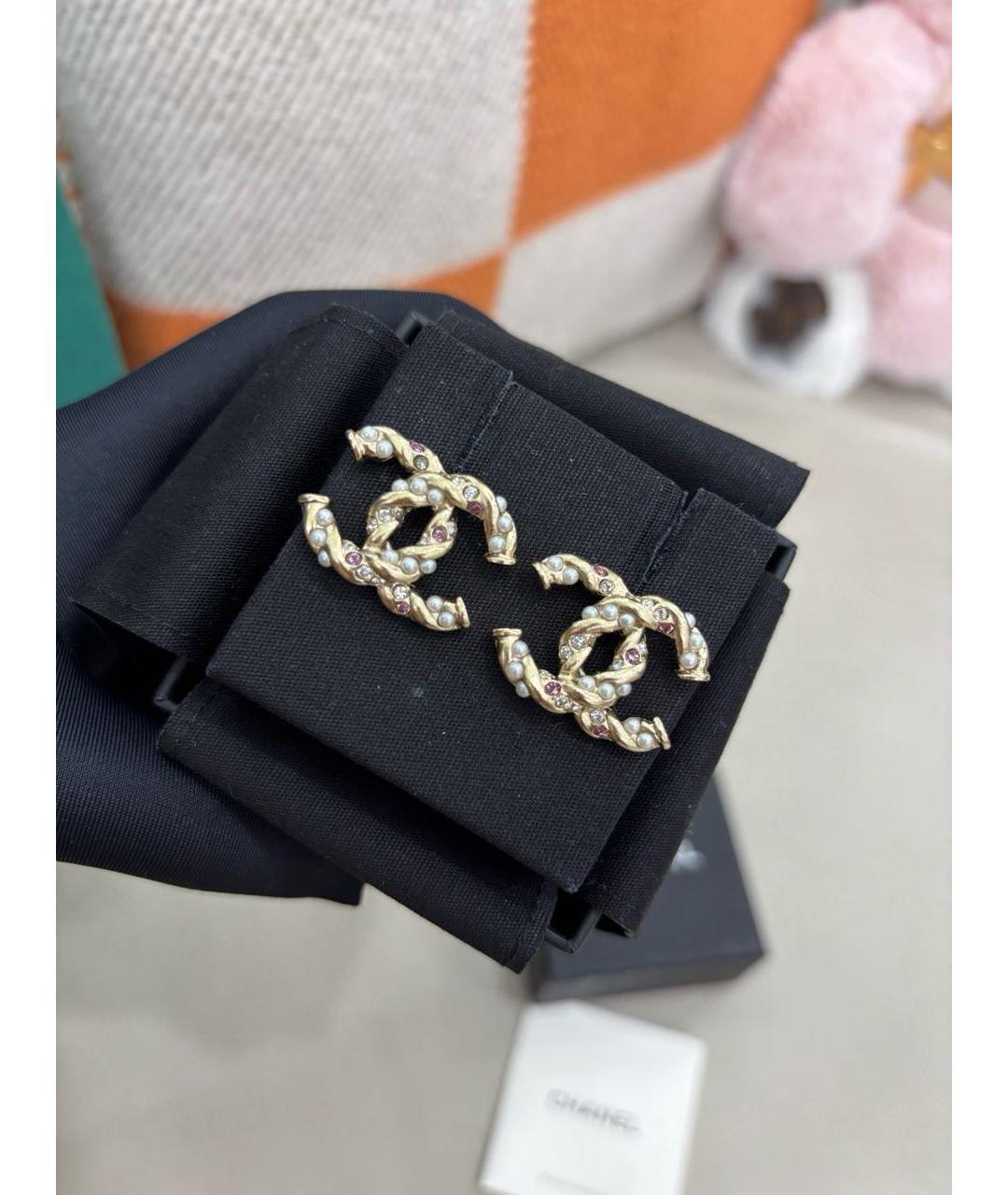 CHANEL Золотые металлические серьги, фото 5