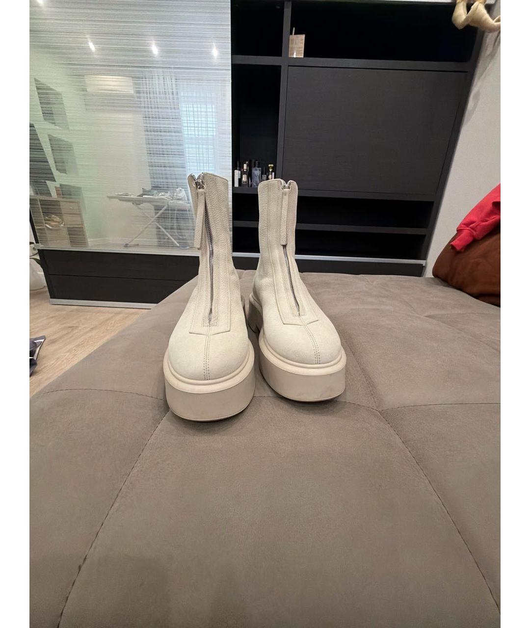 THE ROW Бежевые нубуковые полусапоги, фото 2