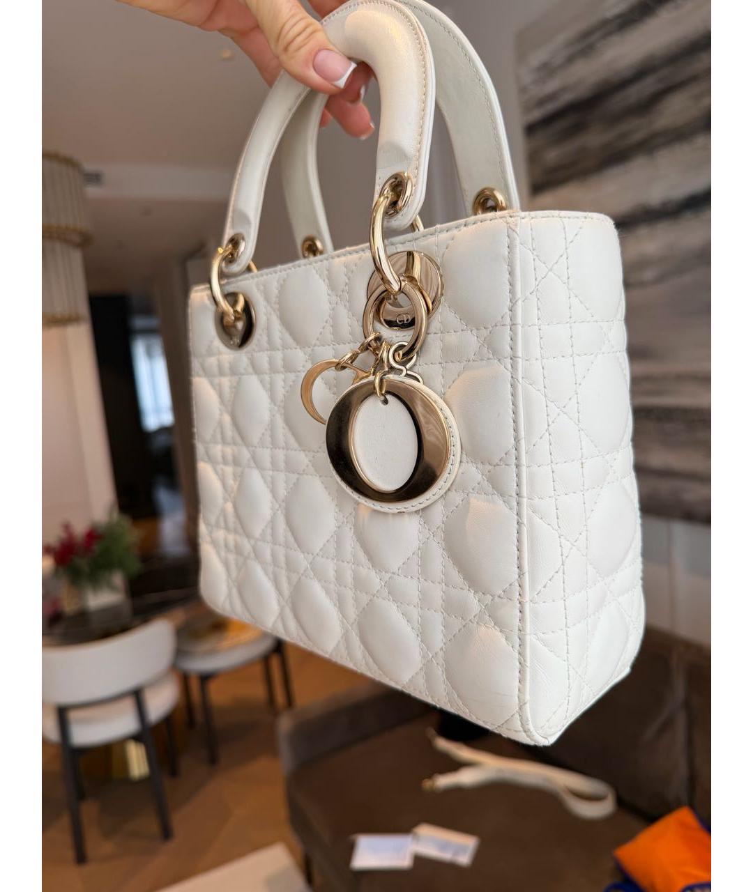 CHRISTIAN DIOR Белая кожаная сумка с короткими ручками, фото 2