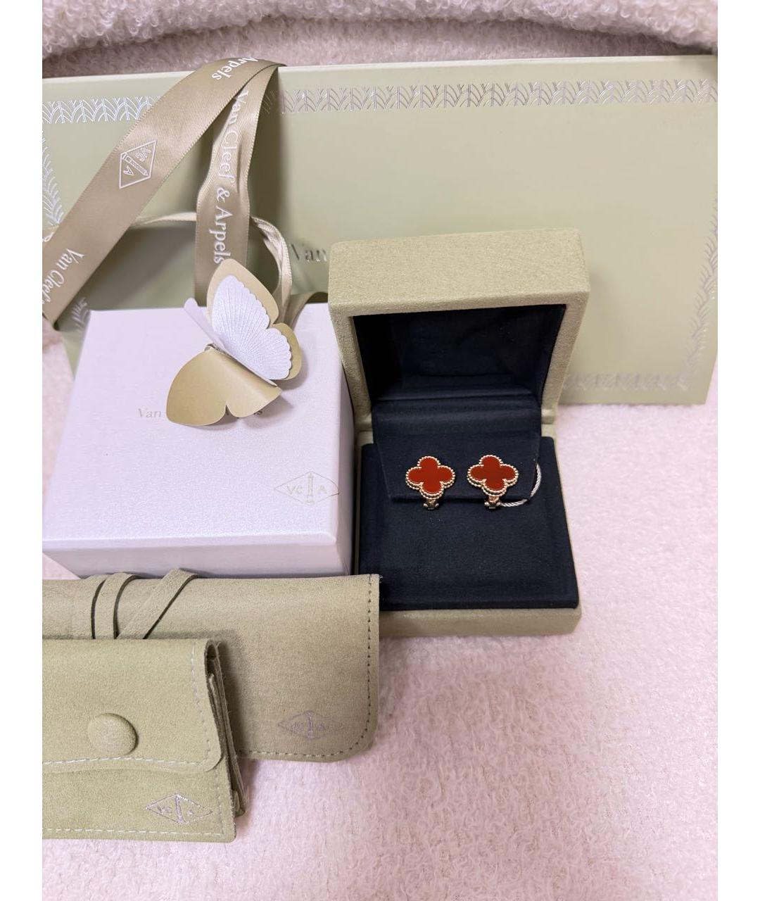 VAN CLEEF & ARPELS Бордовые серьги из желтого золота, фото 3