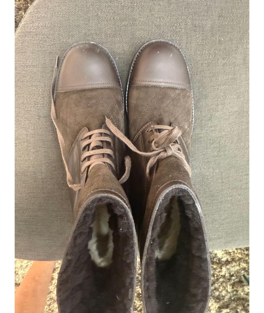 CHANEL Коричневые замшевые ботинки, фото 3