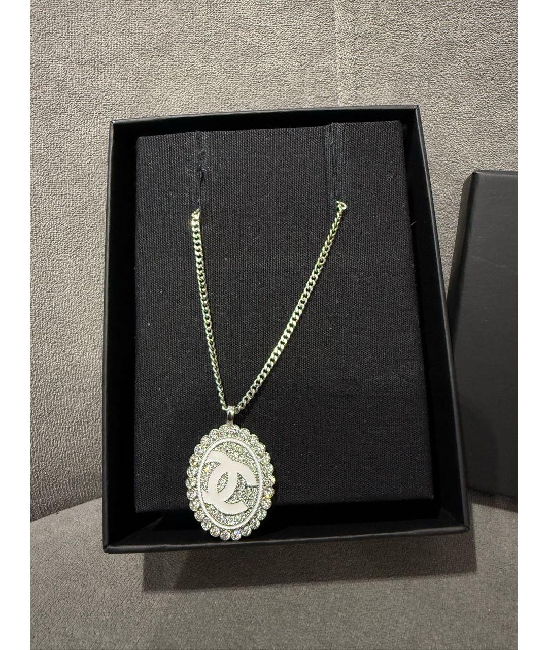 CHANEL Серебряное металлическое колье, фото 3