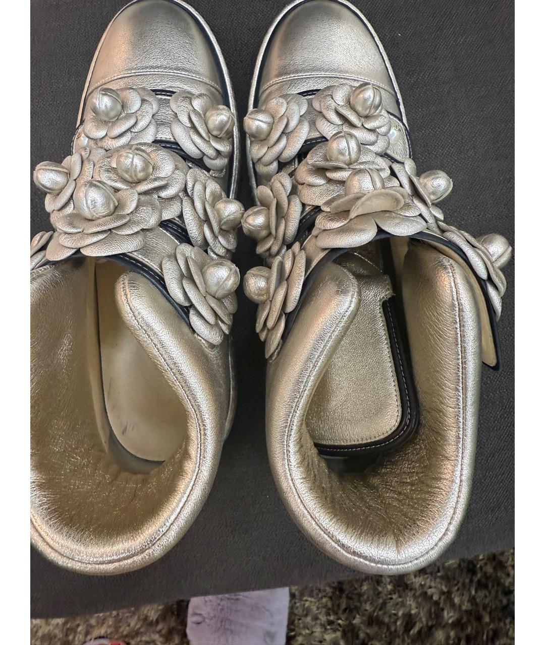 CHANEL Золотые кожаные ботинки, фото 3