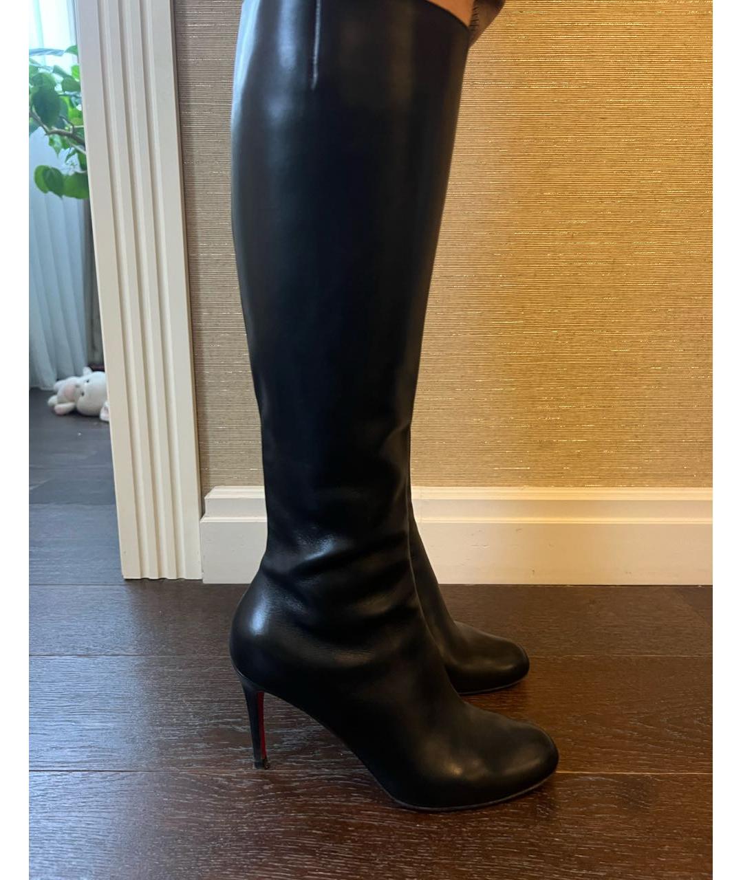 CHRISTIAN LOUBOUTIN Черные кожаные сапоги, фото 5