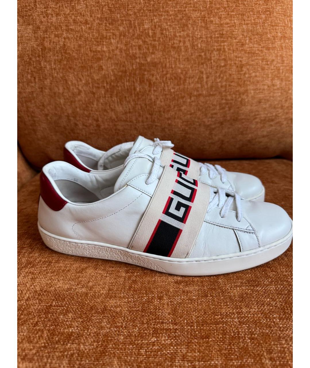 GUCCI Белые кожаные низкие кроссовки / кеды, фото 2