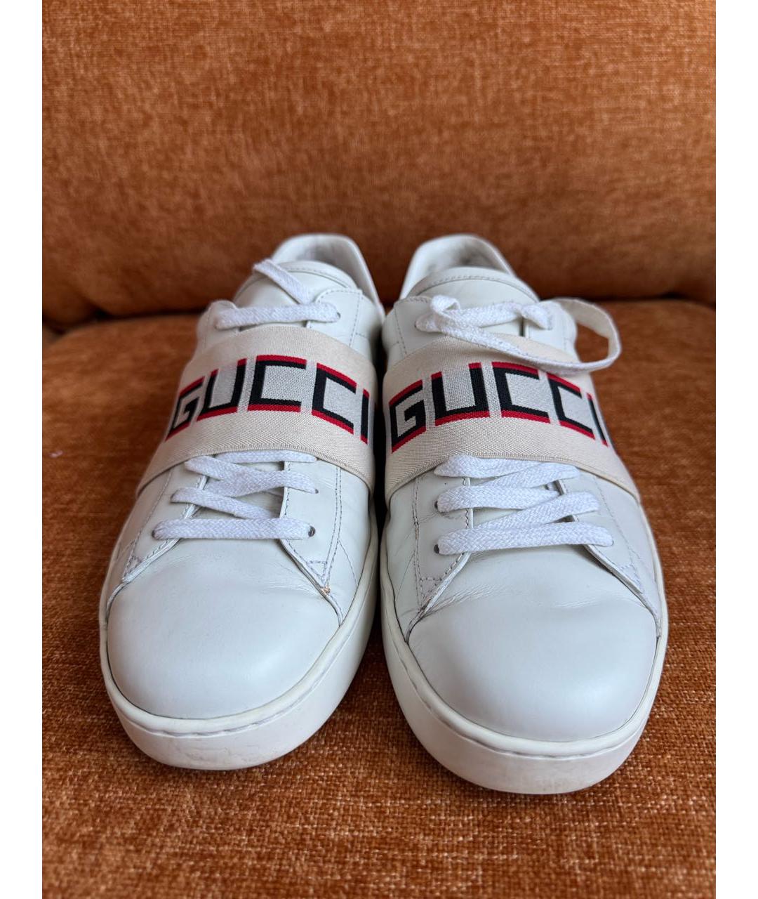 GUCCI Белые кожаные низкие кроссовки / кеды, фото 3