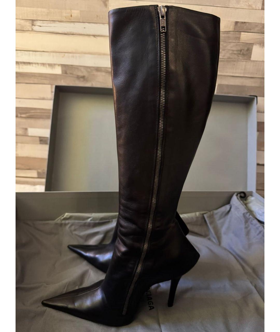 BALENCIAGA Черные кожаные сапоги, фото 4