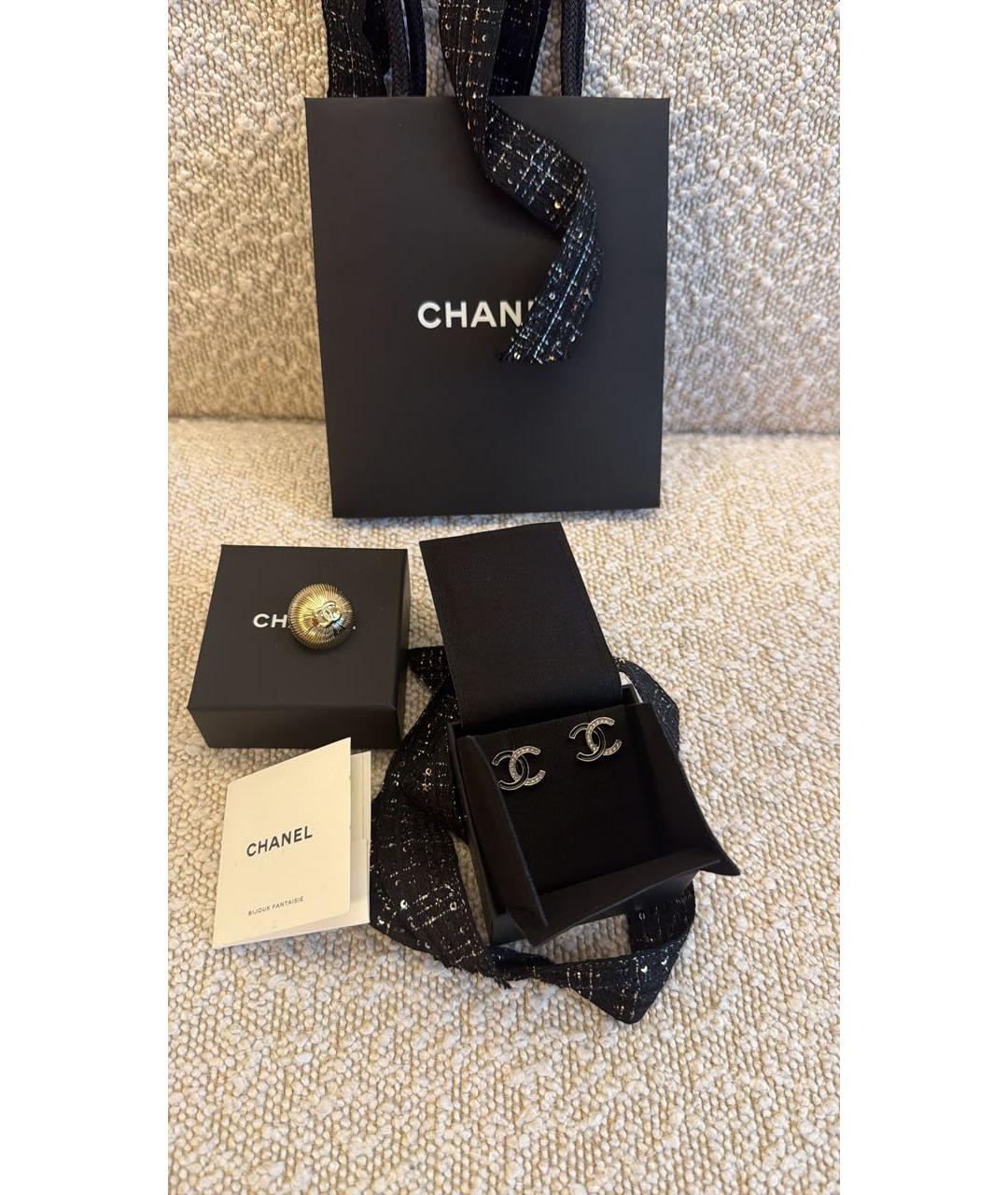 CHANEL Белые металлические серьги, фото 2