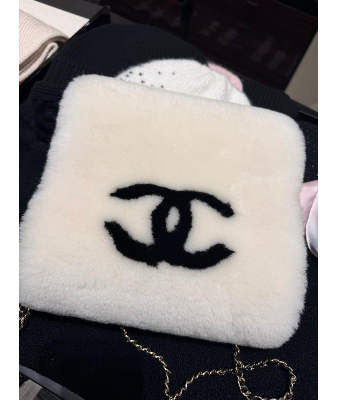 CHANEL Белые варежки, фото 4