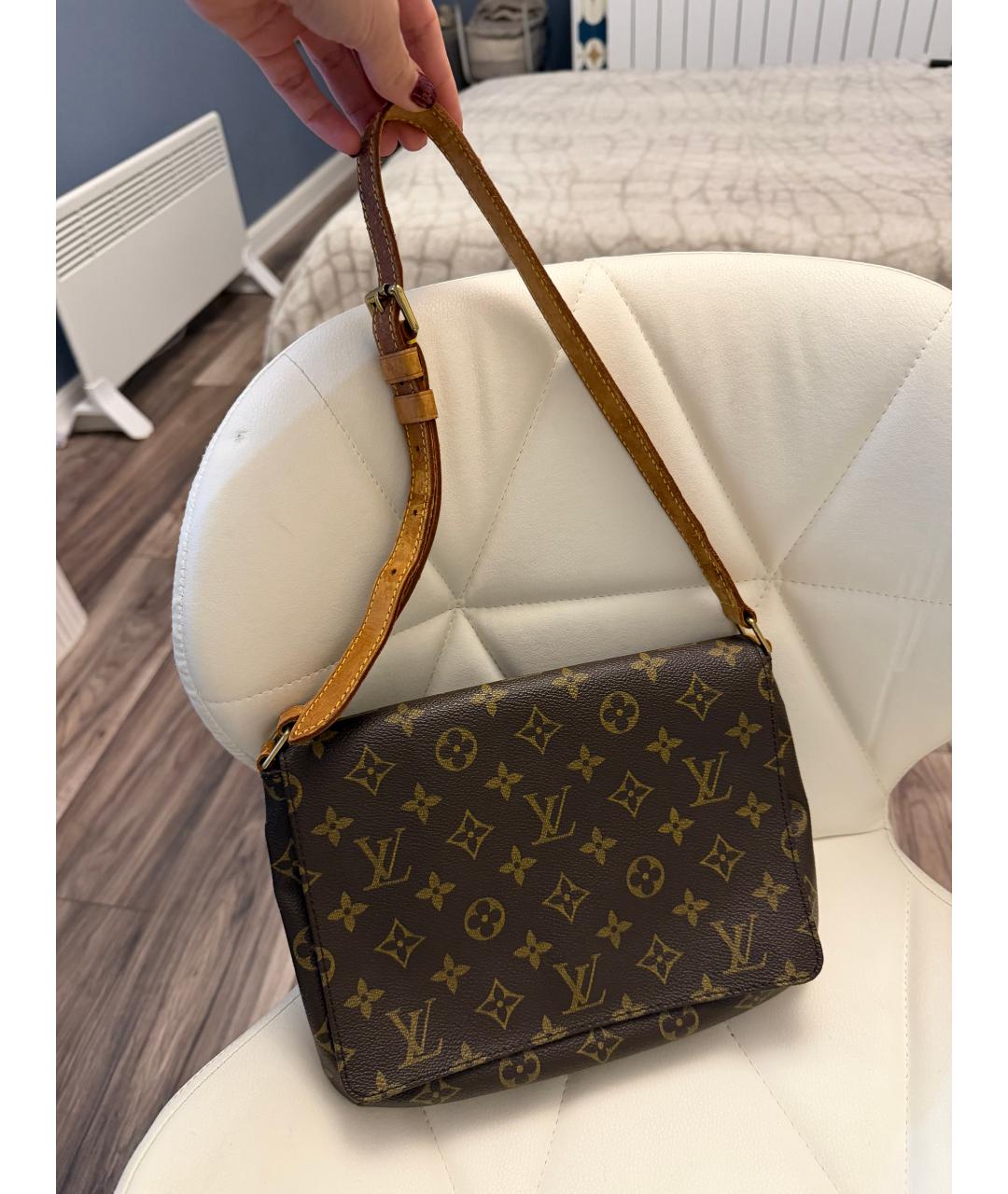 LOUIS VUITTON Коричневая сумка через плечо, фото 10