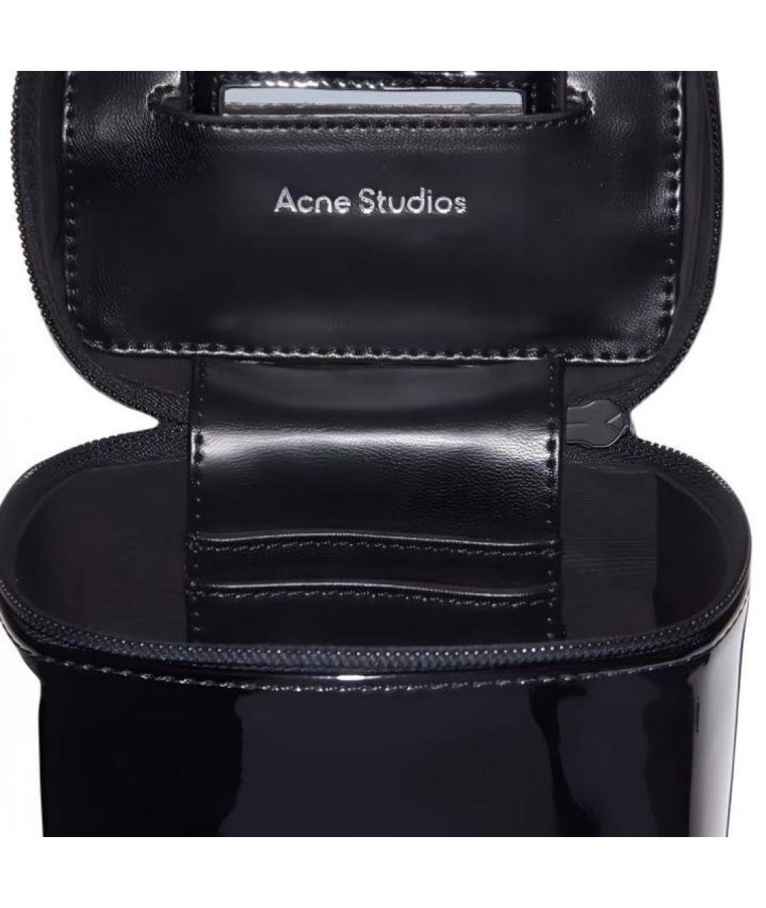 ACNE STUDIOS Черная сумка через плечо из лакированной кожи, фото 3