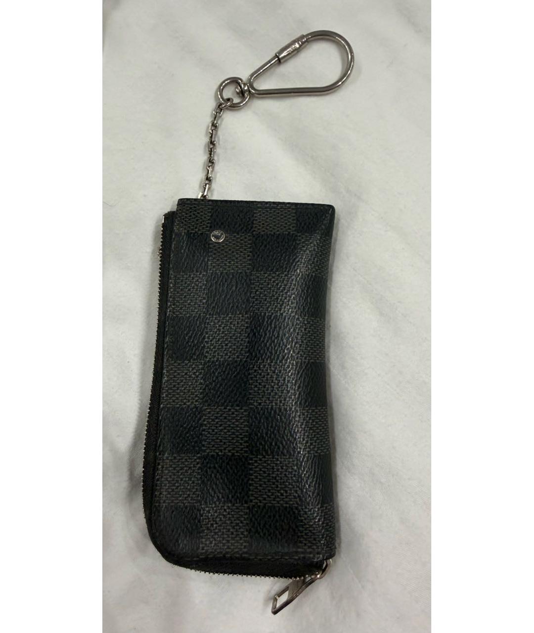 LOUIS VUITTON Черная ключница, фото 8