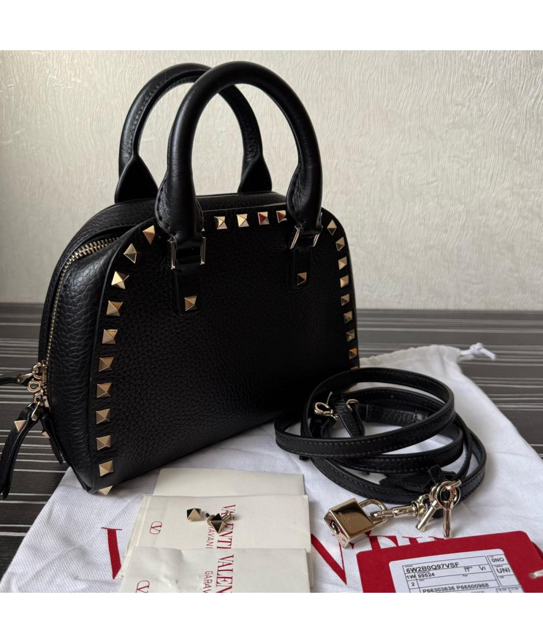VALENTINO Черная кожаная сумка с короткими ручками, фото 4